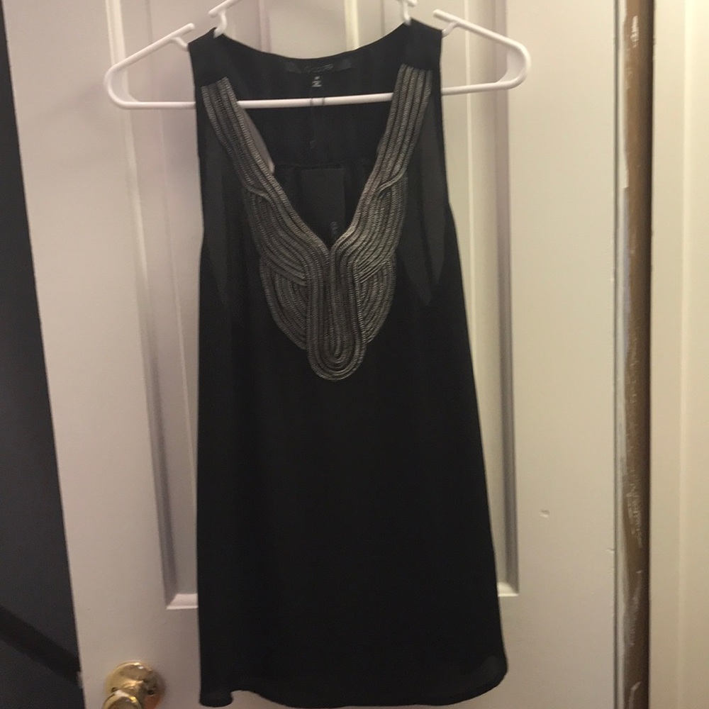 Sleeveless blouse - New!